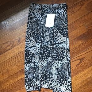 NWT Jaclyn Smith geometric design shirt XXL